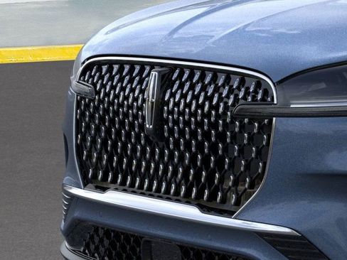 New 2026 Lincoln Aviator 2WD image 33