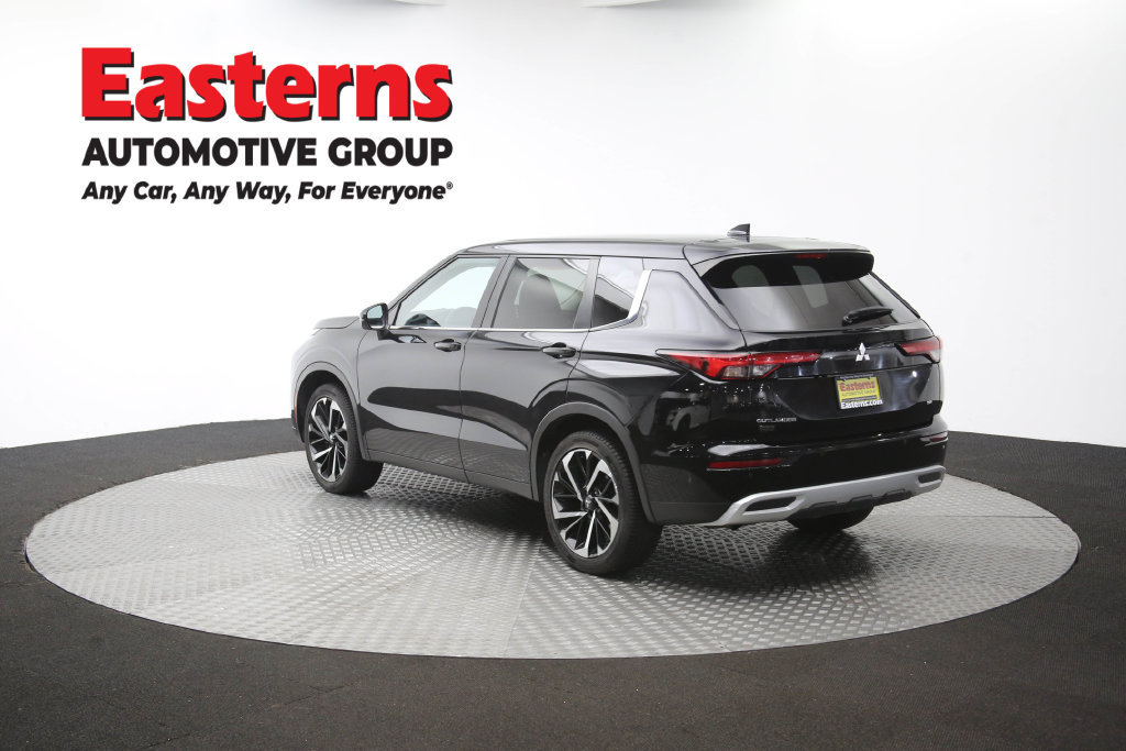 Used 2024 Mitsubishi Outlander SE FWD image 66