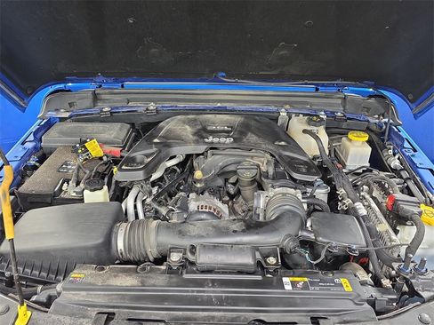 Used 2021 Jeep Gladiator Overland w/ Popular Equipment Package image 29