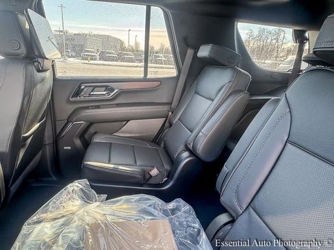 New 2026 GMC Yukon Denali w/ Denali Reserve Package image 14