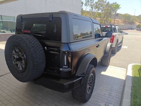 Used 2022 Ford Bronco Wildtrak AWD/4WD image 3