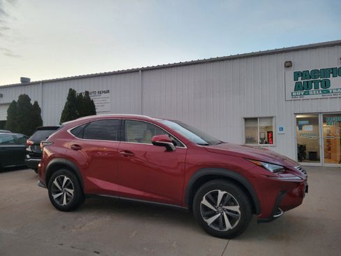 Used 2018 Lexus NX 300 AWD w/ Premium Package image 9