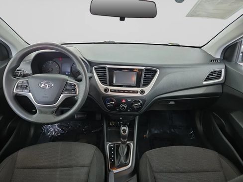Used 2019 Hyundai Accent SE FWD image 15