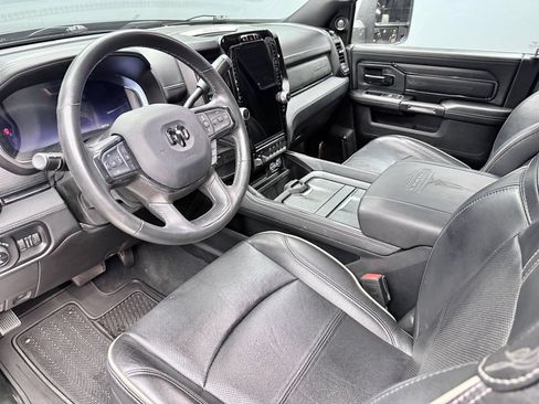 Used 2024 RAM 2500 Limited AWD/4WD image 9