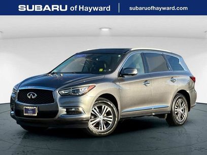 Used 2017 INFINITI QX60 AWD w/ Premium Plus Package