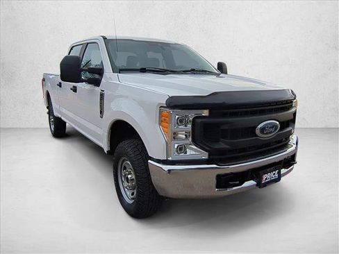 Used 2021 Ford F250 XL w/ Power Equipment Group image 3