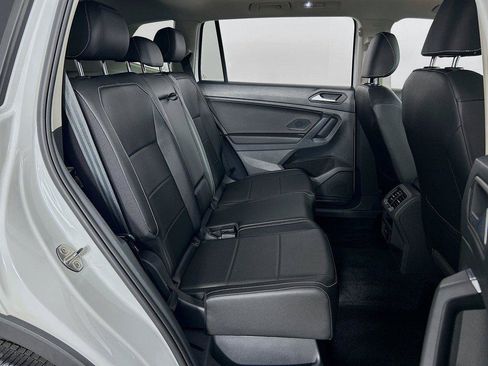 Certified 2021 Volkswagen Tiguan SEL AWD/4WD image 28
