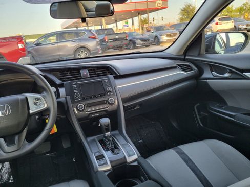 Used 2019 Honda Civic LX image 25