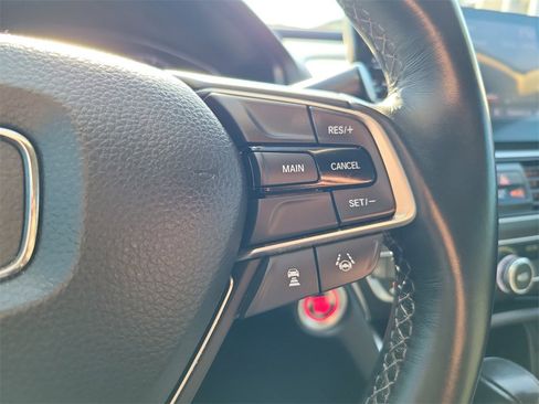 Used 2019 Honda Accord EX-L image 25