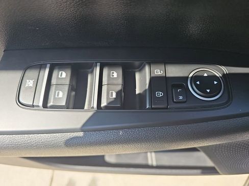 Used 2024 Kia Forte LXS FWD image 27