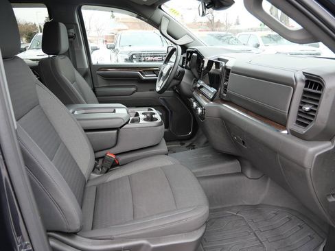 Used 2024 GMC Sierra 1500 Elevation image 14