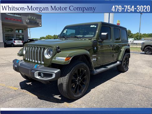 Used 2023 Jeep Wrangler Unlimited Sahara AWD/4WD image 1