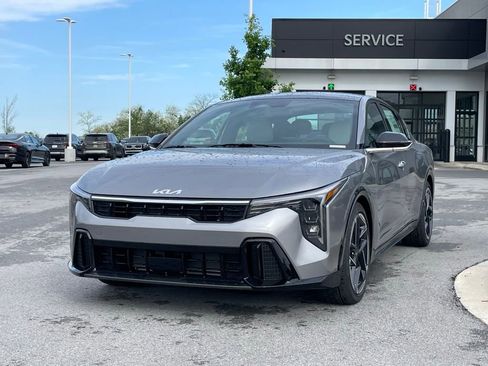 New 2026 Kia K4 GT-Line Turbo w/ GT-Line Sunroof Package FWD image 3