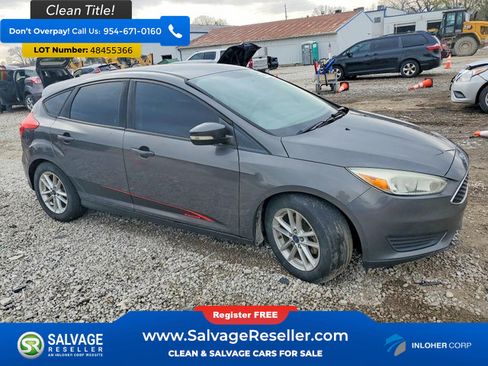Used 2015 Ford Focus SE FWD image 5