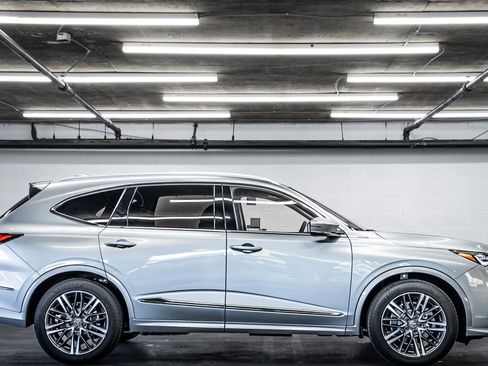 New 2026 Acura MDX SH-AWD w/ Advance Package image 6