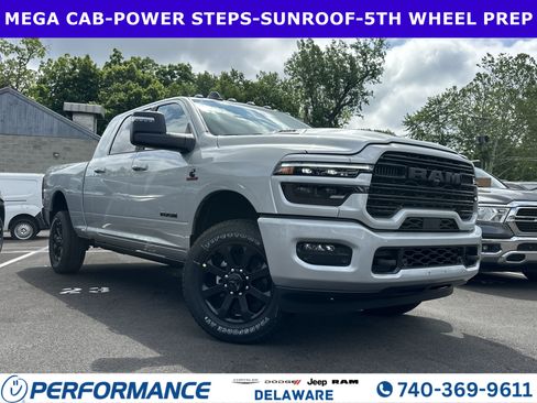 New 2026 RAM 2500 Laramie AWD/4WD image 1