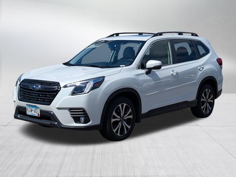 Used 2023 Subaru Forester Limited AWD/4WD image 3