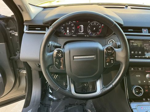 Used 2019 Land Rover Range Rover Velar S AWD/4WD image 26