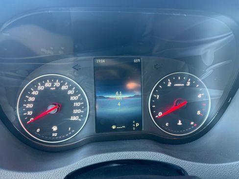 Used 2025 Mercedes-Benz Sprinter 2500 image 18