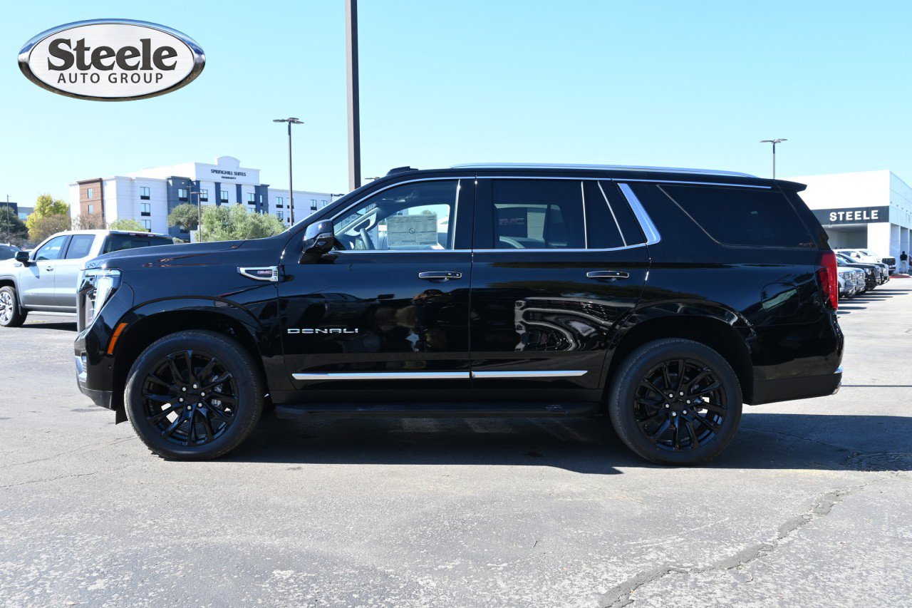New 2026 GMC Yukon Denali w/ Advanced Technology Package RWD image 8
