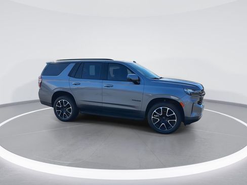 Used 2021 Chevrolet Tahoe RST w/ Luxury Package image 4