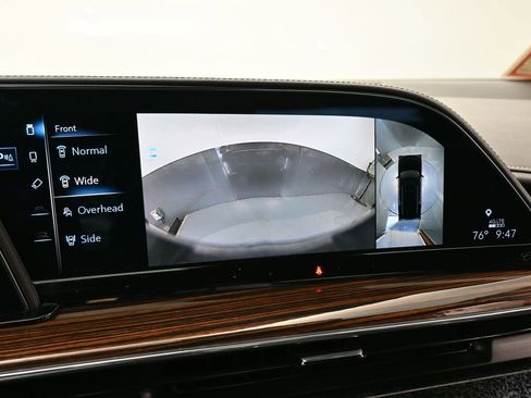 Used 2023 Cadillac Escalade ESV Premium Luxury image 24