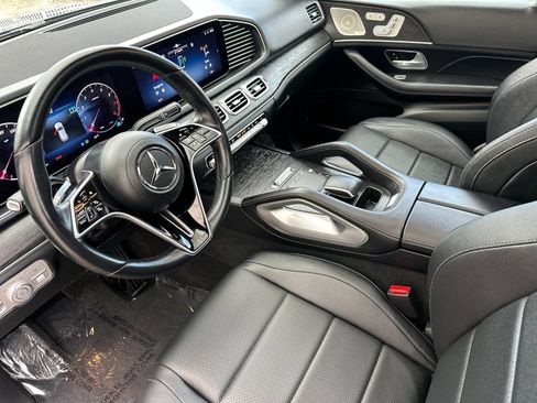 Used 2025 Mercedes-Benz GLE 350 4MATIC image 10