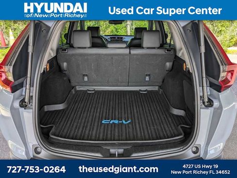 Used 2022 Honda CR-V Touring image 12