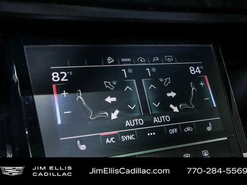 Used 2021 Audi e-tron Premium image 16