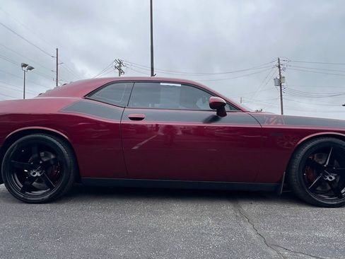 Used 2020 Dodge Challenger R/T Scat Pack w/ T/A Package image 9