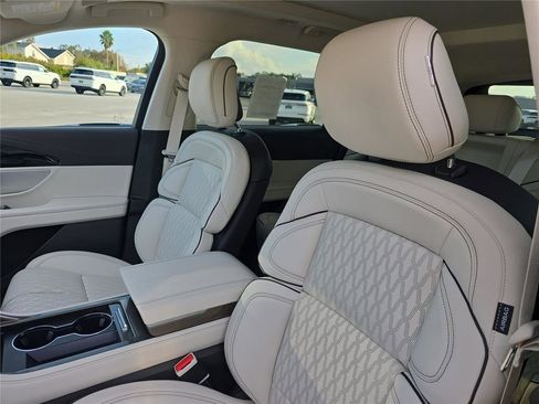 New 2026 Lincoln Nautilus Black Label AWD/4WD image 14