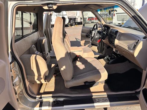 Used 2001 Ford Ranger XLT image 23
