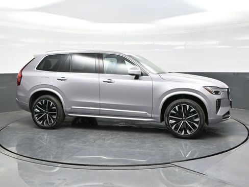 New 2026 Volvo XC90 B6 Ultra w/ Protection Package AWD/4WD image 8