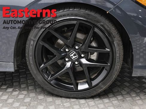 Used 2025 Honda Civic Sport image 30