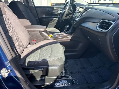 Used 2019 Chevrolet Equinox LT FWD image 11