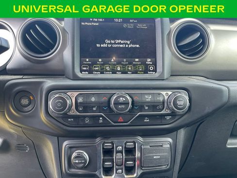 Used 2023 Jeep Wrangler Unlimited Sport AWD/4WD image 18