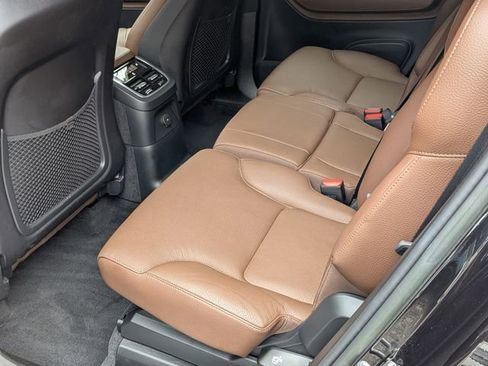 Certified 2023 Volvo XC90 T8 Plus image 26