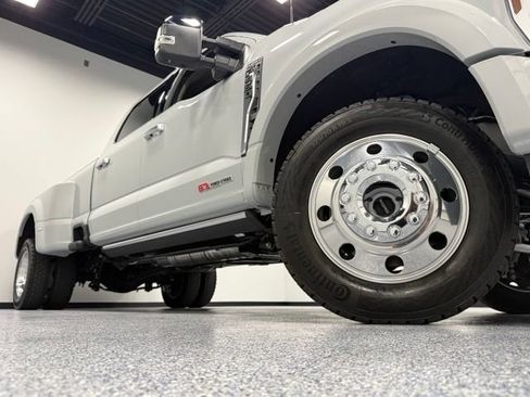Used 2026 Ford F450 Platinum w/ Platinum Plus Package AWD/4WD image 3