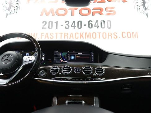 Used 2019 Mercedes-Benz S 560 4MATIC Sedan image 22