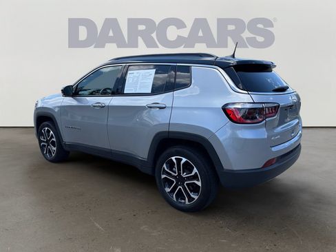 Used 2023 Jeep Compass Limited AWD/4WD image 5