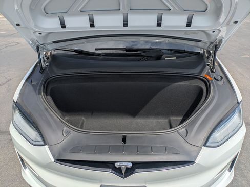 Used 2023 Tesla Model X AWD/4WD image 34