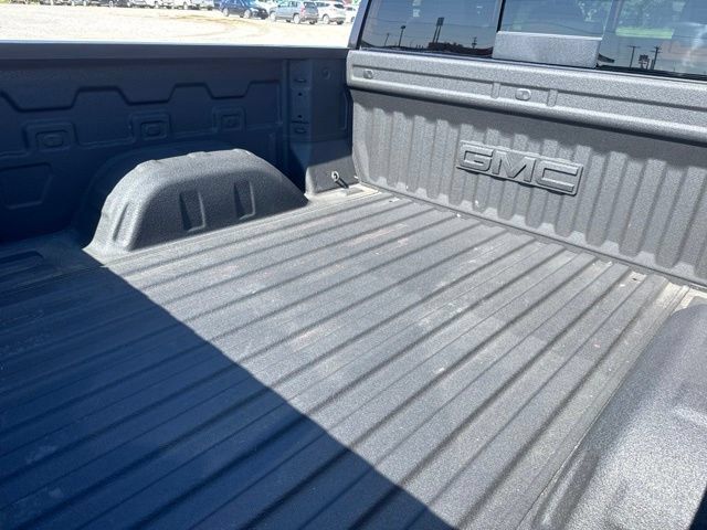 Used 2026 GMC Sierra 1500 AT4 w/ AT4 Premium Package AWD/4WD image 14