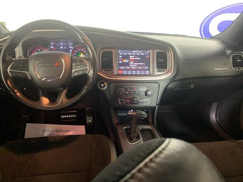 Used 2019 Dodge Charger Scat Pack w/ Dynamics Package image 33