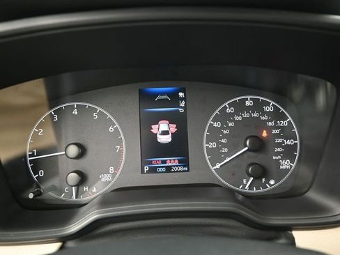 Used 2024 Toyota Corolla LE image 9