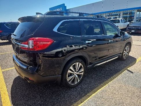 Used 2021 Subaru Ascent Touring w/ Popular Package #2 AWD/4WD image 3