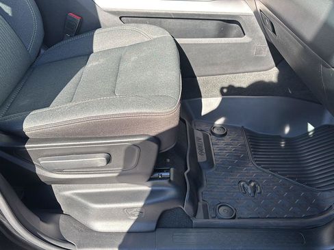 Used 2023 RAM 1500 Big Horn AWD/4WD image 19