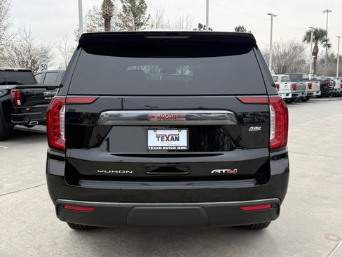 Used 2023 GMC Yukon AT4 image 6