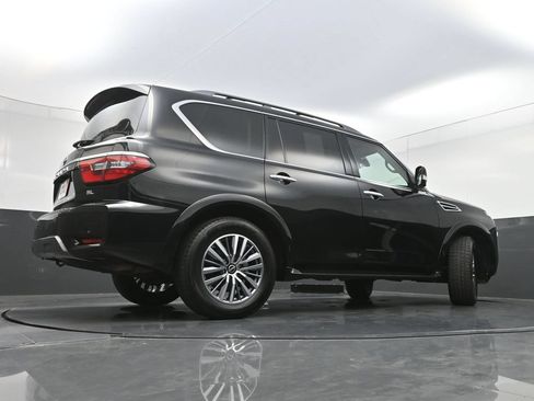 Used 2023 Nissan Armada SL w/ Captain's Chairs Package RWD image 34