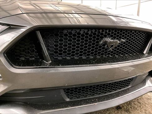 Certified 2019 Ford Mustang GT RWD image 29