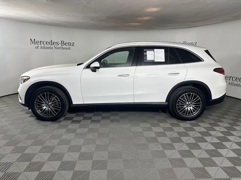Certified 2026 Mercedes-Benz GLC 300 image 4